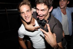 post-34874-0-38567100-1342425363_thumb.j