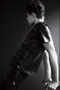 post-34874-0-43192800-1343287034_thumb.j