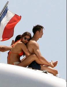 post-46782-0-30863100-1342470484_thumb.j