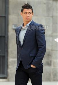 post-46782-0-53609100-1342471547_thumb.j