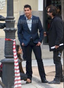 post-46782-0-95569300-1342471544_thumb.j