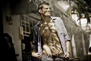 post-59619-0-61795800-1343369186_thumb.j