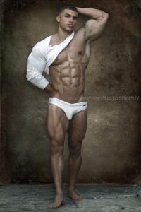 post-60960-0-56311400-1343519226_thumb.j