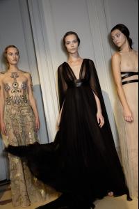 Valentino_Fall_2014_Backstage_TcwI_MwLchox.jpg