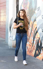 Paris-Berelc-in-Jeans--02.jpg