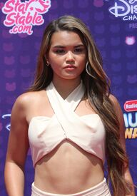 paris-berelc-at-2016-radio-disney-music-awards-in-los-angeles-04-30-2016_12.jpg