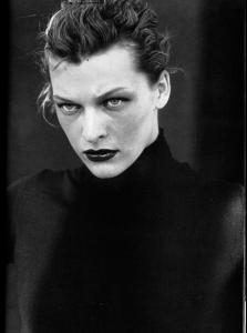 milla_Vogue_IT_Oct00___WOMEN_N.Y.C.___lindbergh_claire.jpg