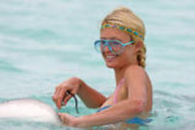 th_paris_hilton_one_piece_bikini_in_bora_bora_hq_13.jpg
