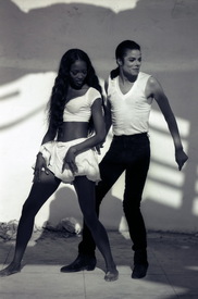 Naomi_Campbell_on_the_set_of_music_video_In_the_Closet_02.jpg
