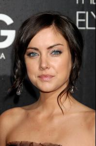 Jessica_Stroup_003.jpg