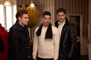 post-34874-0-78063100-1346139344_thumb.j