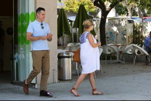 post-38290-0-67483900-1345969601_thumb.j