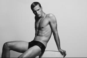 post-53775-0-17047000-1344452864_thumb.j