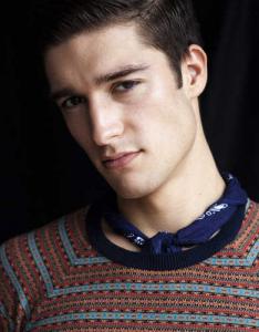 post-60960-0-37073800-1344905027_thumb.j