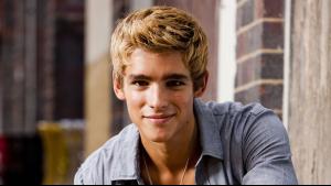 brenton-thwaites.jpg