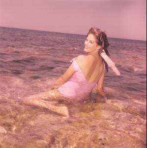 post-27165-0-39911100-1375476421_thumb.j