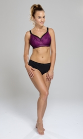 Rosie Jones Full Cup Bra Test 021.jpg