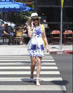 post-40923-0-74370600-1407659663_thumb.j