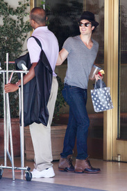 Nikki and Ian (3).jpg