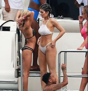 post-46718-0-38694100-1439464678_thumb.j