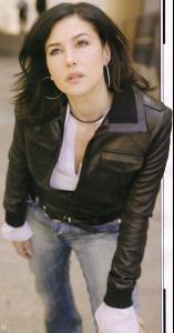 b325cmonica_bellucci_045.jpg