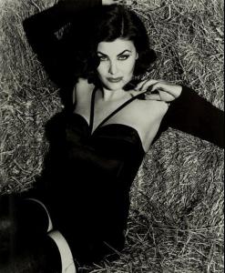 Sherilyn_Fenn.jpg