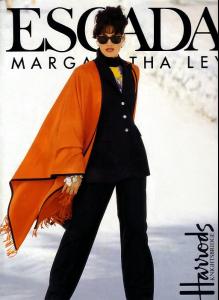 escada92aw10.jpg