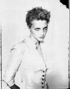 Nadja_Detour_Magazine_US_Mars_1996_byPaoloRoversi_LJ__fashionscreen2.jpg