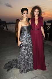 CU-Salma Hayek arrives at the Gucci Award for Women in Cinema in Venice-06.jpg