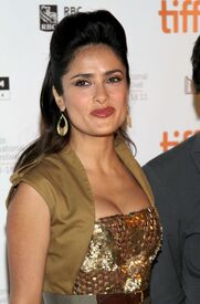 SalmaHayekAmericanopremiereinToronto10.9.2011_12.jpg