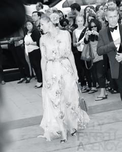 post-3127-0-32416300-1348313067_thumb.jp