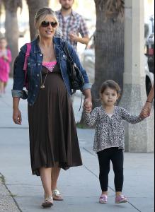 post-38290-0-04003200-1348216805_thumb.j