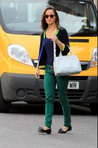 post-38290-0-08408300-1348229961_thumb.j