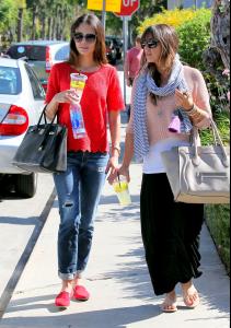 post-38290-0-44337800-1346604890_thumb.j