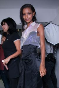 post-42054-0-03069400-1348885659_thumb.j