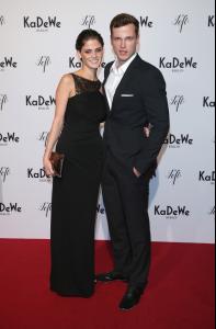 post-53775-0-46779200-1348685358_thumb.j