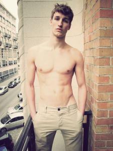 post-57504-0-49154200-1347079620_thumb.j