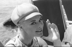 post-27165-0-85398900-1379448466_thumb.j