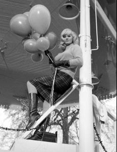 post-27165-0-99405400-1379446447_thumb.j