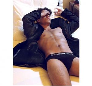 post-60009-0-56786200-1379870252_thumb.j