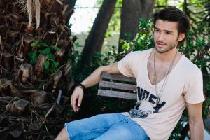 post-60960-0-47041400-1379552212_thumb.j