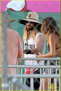 post-87508-0-31845900-1410160722_thumb.j