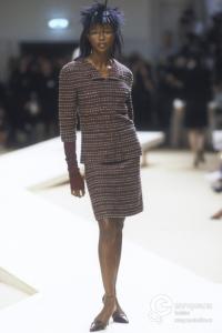 post-21972-0-18188100-1441651908_thumb.j