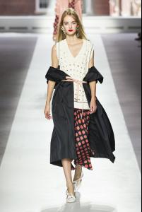 post-40197-0-05966100-1442848981_thumb.j