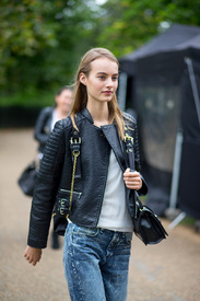 hbz-street-style-lfw-ss2016-day3-27.jpg