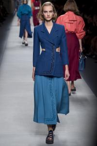 post-40197-0-71209700-1443118537_thumb.j