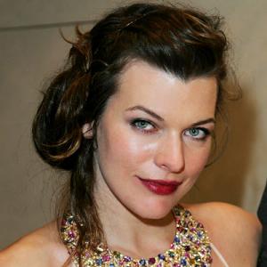 100208_jovovich_400X400.jpg