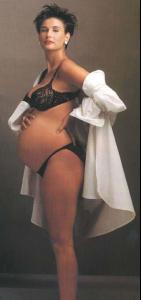83172_demi_moore0249_123_905lo.jpg