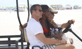 Naomi_Campbell_relaxing_in_Miami_86.jpg