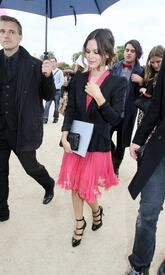RachelBilson_ChristianDiorReadytoWearSS2011Show_Paris_011010_014.jpg